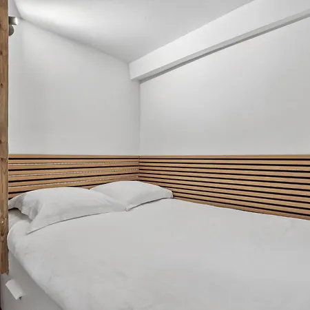 Appartamento Herold - Place De Victoires By B'your *